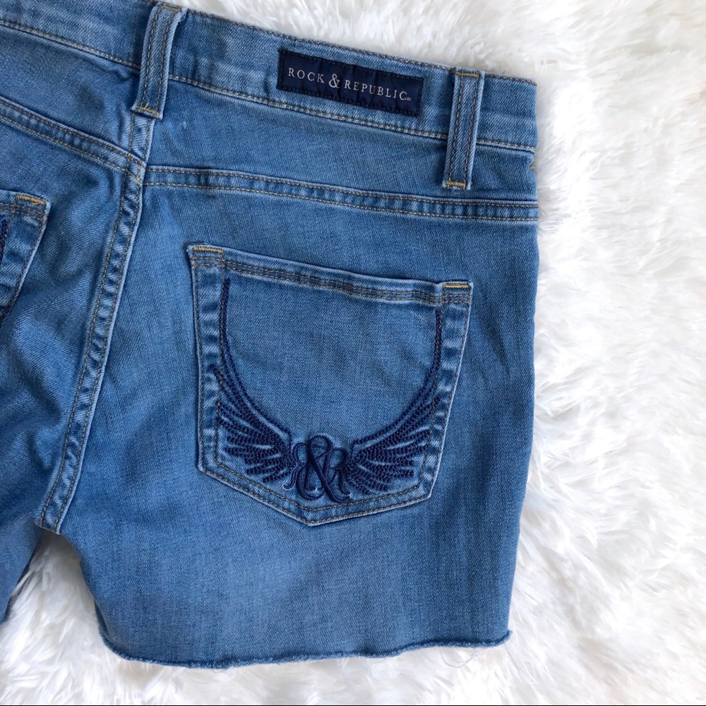 ROCK & REPUBLIC • Embroidered Wings Cutoff Shorts